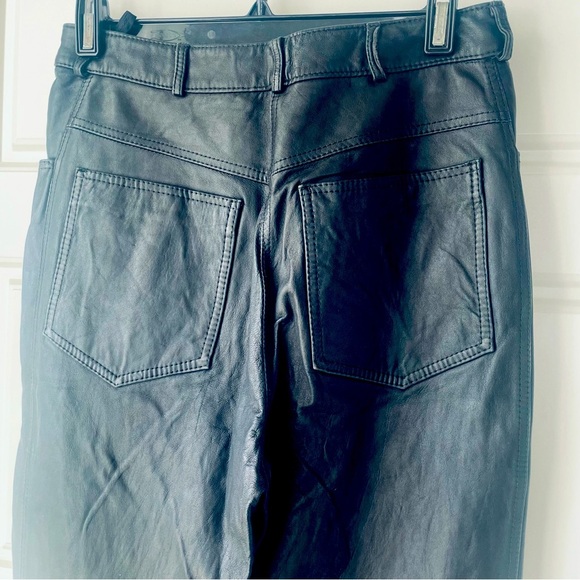 Vintage Black Leather High Rise Pants Denim Style Size 8
Made in Canada - Picture 5 of 9